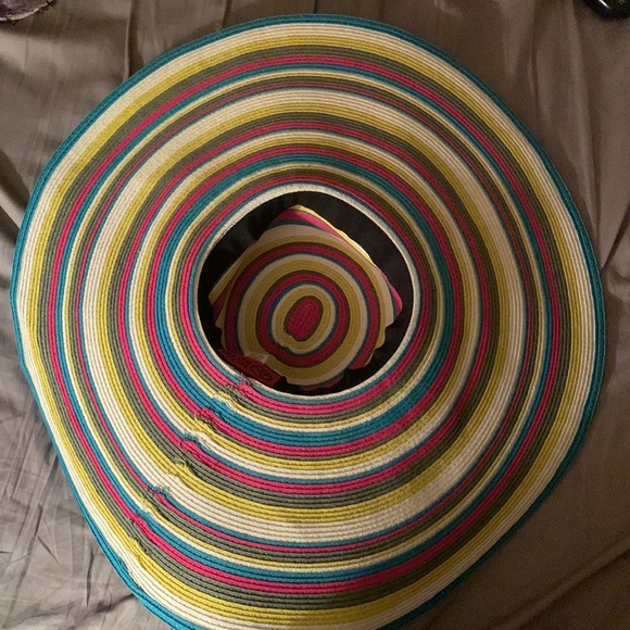 Oversized Wide-Brim Stripe Sun Hat main image 5